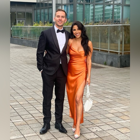 The Sei Twist Cowl Ruched Dress - Picture 5 of 5